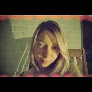 Meet your Posher, Melis